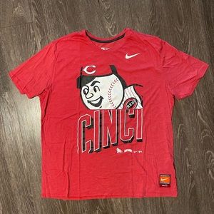 Nike Cooperstown Cincinnati Red’s Tshirt